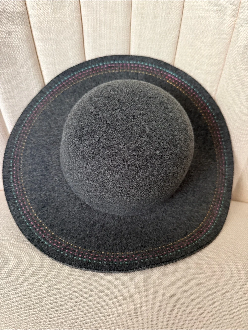 Toddler girl felted polyester dark GRAY wide brim hat rainbow stitching Target
